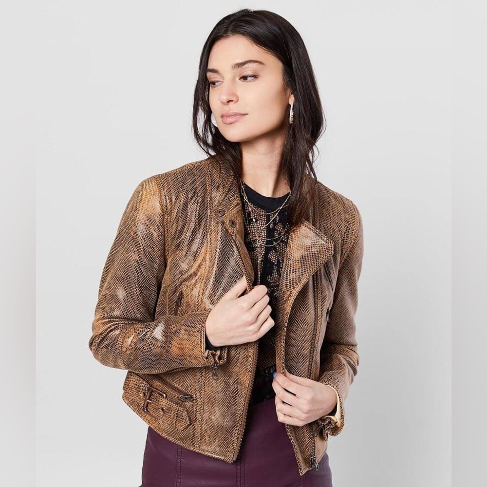 FP We the Free Fenix Vegan Snakeskin Jacket Womens Size Medium Snake Skin Print